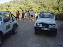SAFARİ JEEP 
