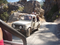 SAFARİ JEEP 